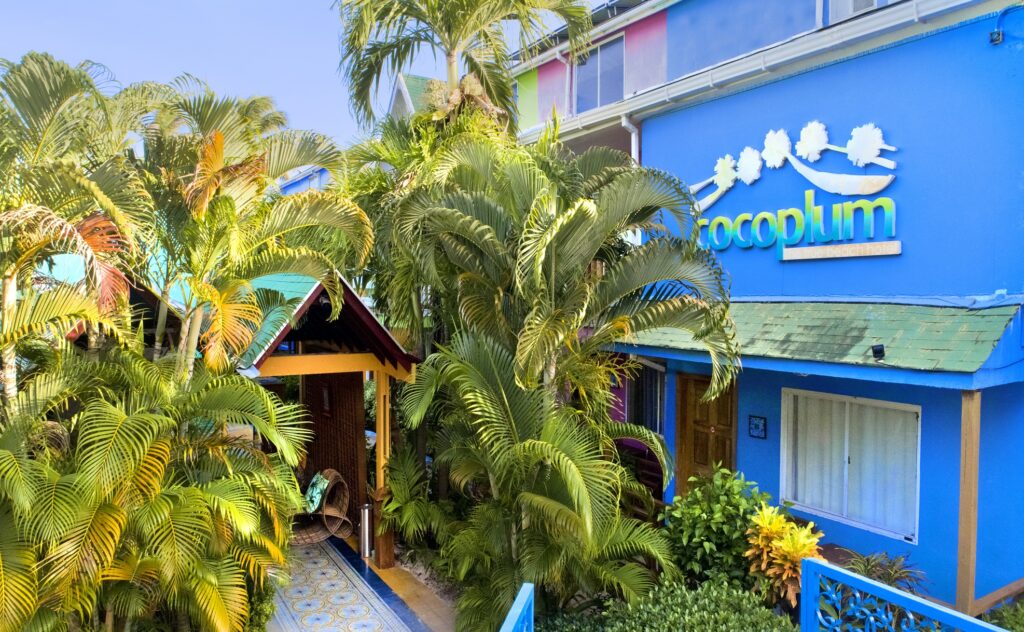 Hotel Cocoplum Beach